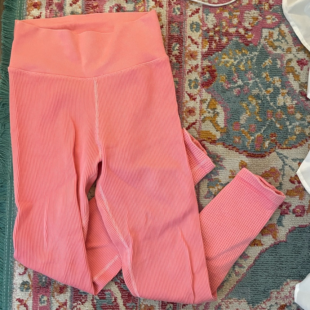 Pink Offline Leggings